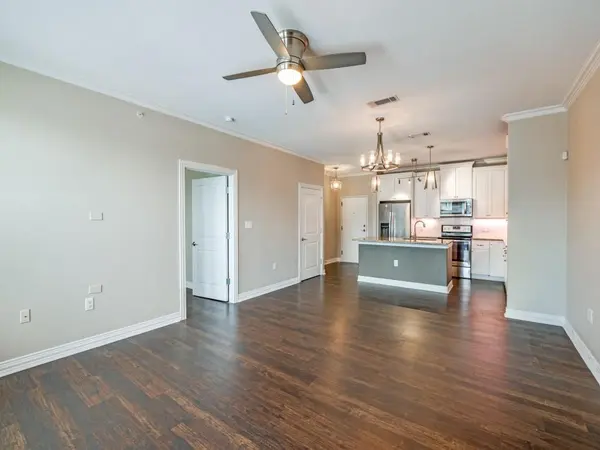 2500 King Arthur Boulevard #206, Lewisville, TX 75056