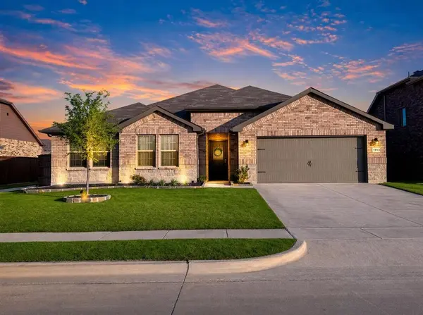 1913 Cookes Lane, Cleburne, TX 76033