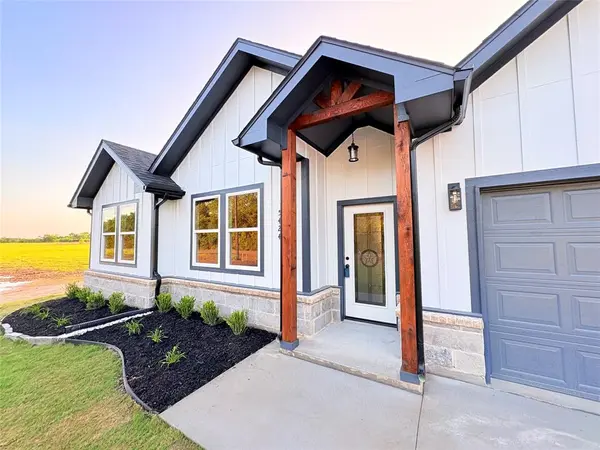 5424 COUNTY ROAD 3521, Quinlan, TX 75474