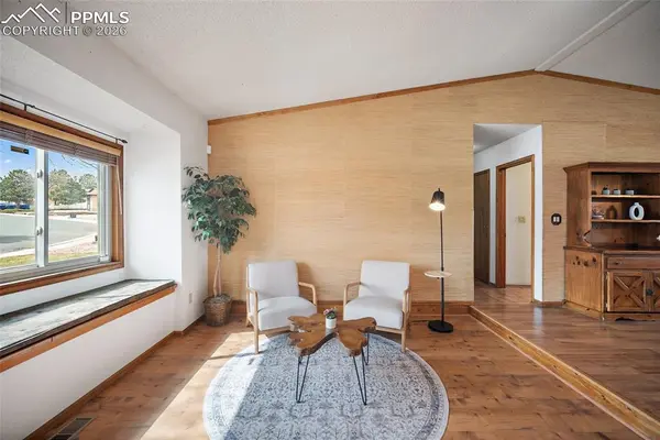 1453 E Friendship LN, Colorado Springs, CO 80904