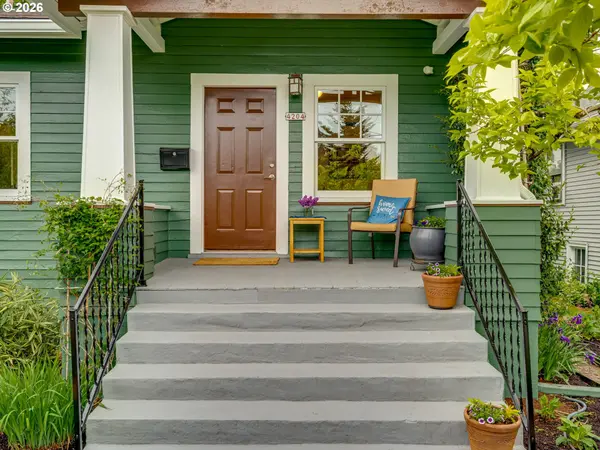 4204 SE 25TH AVE, Portland, OR 97202