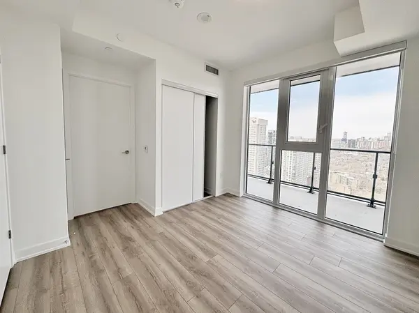 634 Church ST #3403, Toronto C08, ON M4Y 2G3