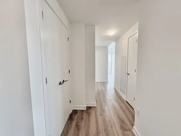 634 Church ST #3403, Toronto C08, ON M4Y 2G3