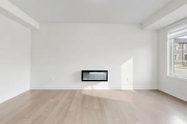 2686 Delphinium TRL, Pickering, ON L1X 0M1