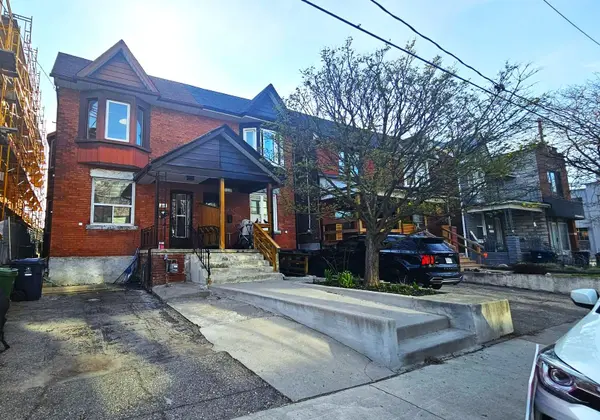 318 Westmoreland AVE, Toronto W02, ON M6H 3A5