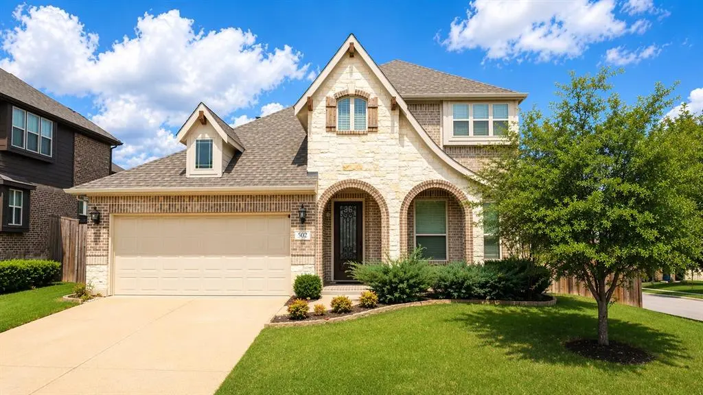 502 Ranchwood Drive, Justin, TX 76247