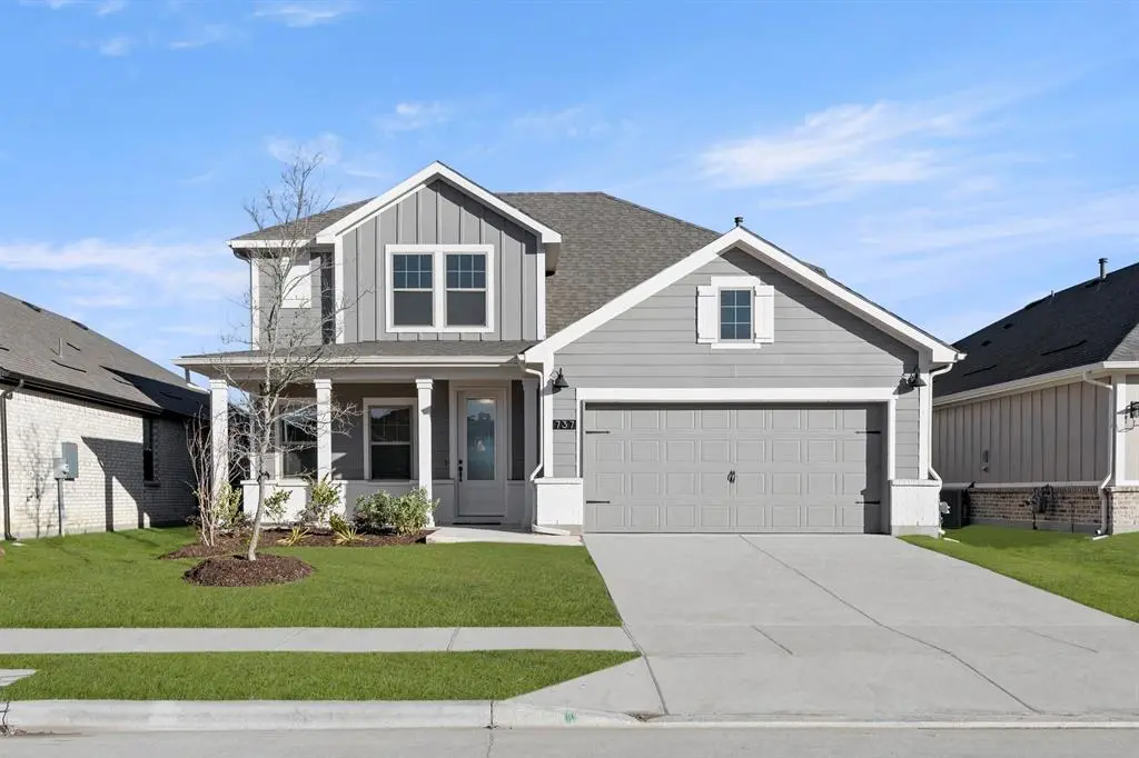 737 Waterhouse Lake Drive, Anna, TX 75409