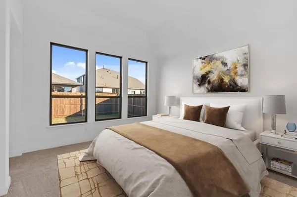 4512 Norcross Drive, Fort Worth, TX 76036