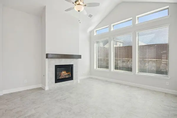 3802 Belleview Place, Crandall, TX 75114