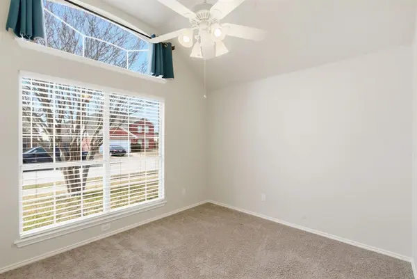 5520 Tularosa Drive, Fort Worth, TX 76137