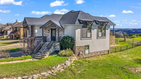 30 Oyster Bay, Possum Kingdom Lake, TX 76449