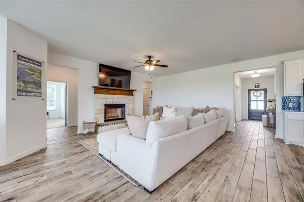 1933 Franklin Road, Tom Bean, TX 75090