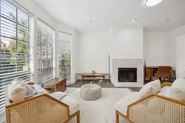 3919 Cole Avenue #101, Dallas, TX 75204