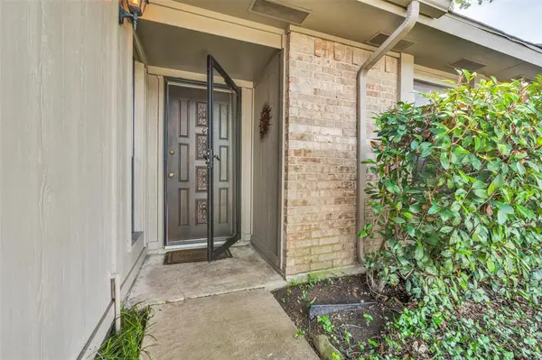 2304 Placid Drive, Carrollton, TX 75007