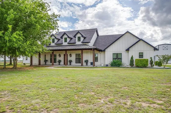 1621 County Road 1123, Godley, TX 76044