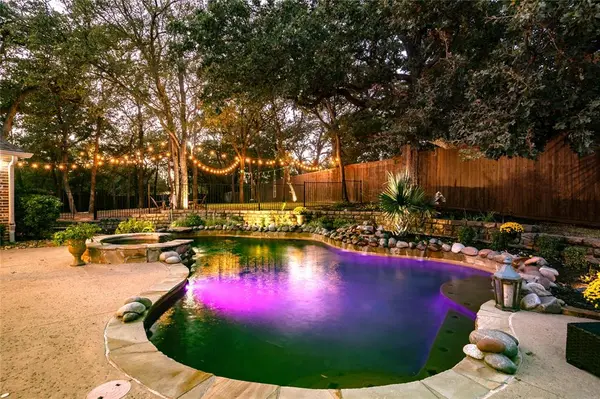 3712 Saint Mark Drive, Flower Mound, TX 75022