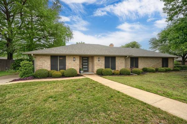 2205 W Hull Street, Denison, TX 75020
