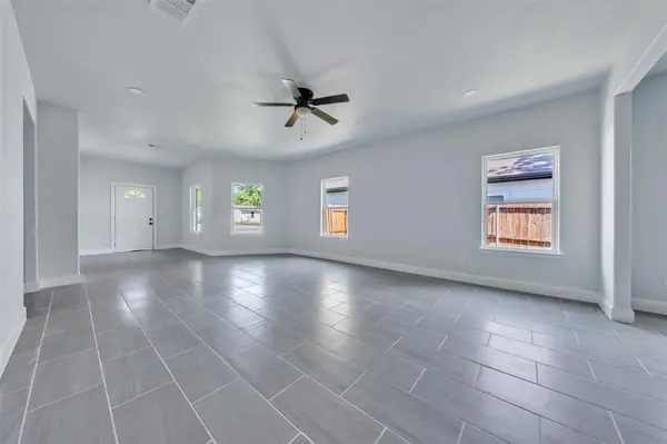 305 Pemberton Street, White Settlement, TX 76108