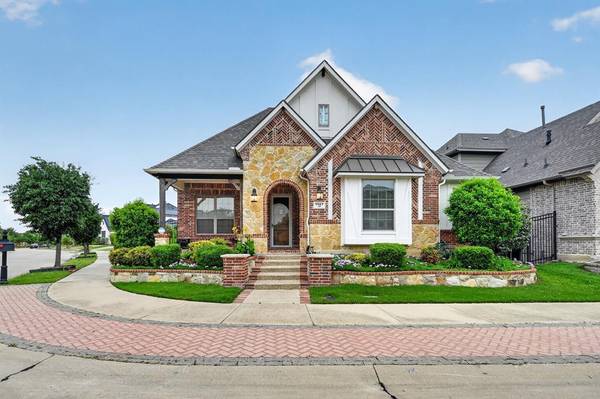 1107 Amber Rose Way, Arlington, TX 76005