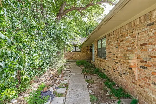 3120 Sombrero Drive, Dallas, TX 75229