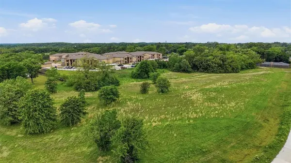 2640 Loy Lake Road, Denison, TX 75020