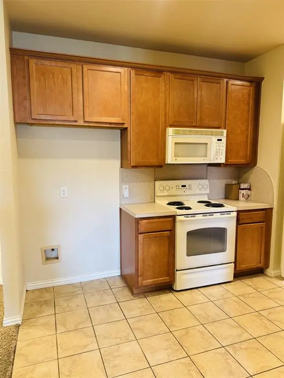 1627 Summer Hill Court, Granbury, TX 76049