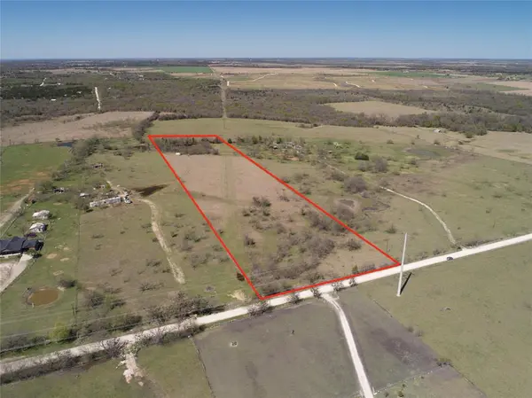 Lot 4 NW County Road 2170, Barry, TX 75102