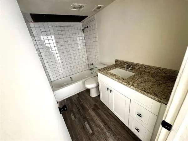 3524 Buckingham #226, Garland, TX 75042