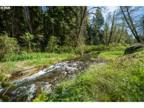 1415 N ALVORD LN, Otis, OR 97368