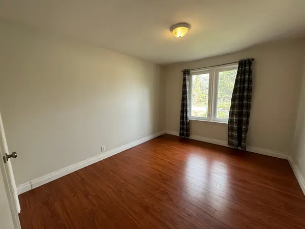 69 ROCKPORT CRES #MAIN, Richmond Hill, ON L4C 2L7