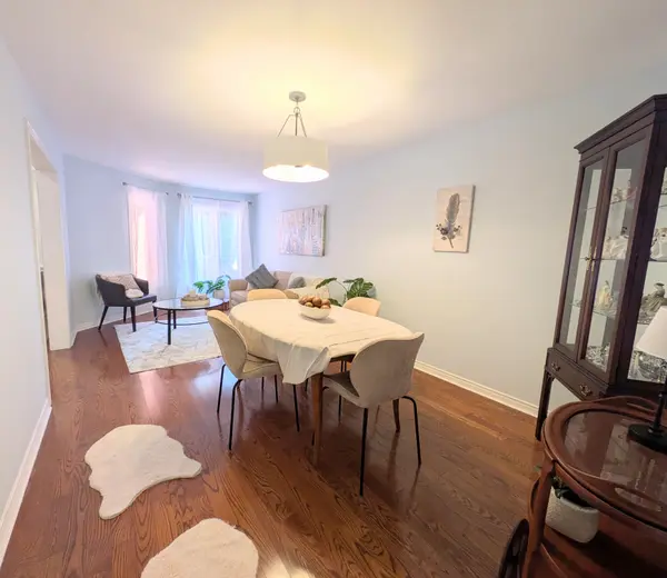 2096 Blacksmith LN, Oakville, ON L6M 3A3