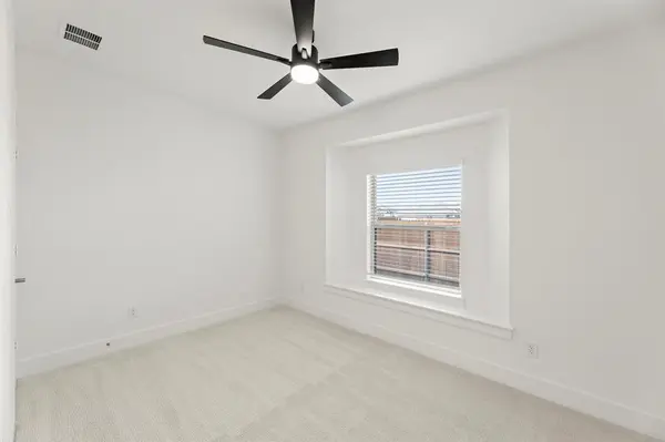 2407 Parkway Avenue, Melissa, TX 75454