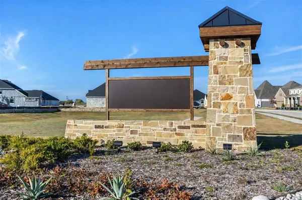 2401 Miranda Lane, Rockwall, TX 75087