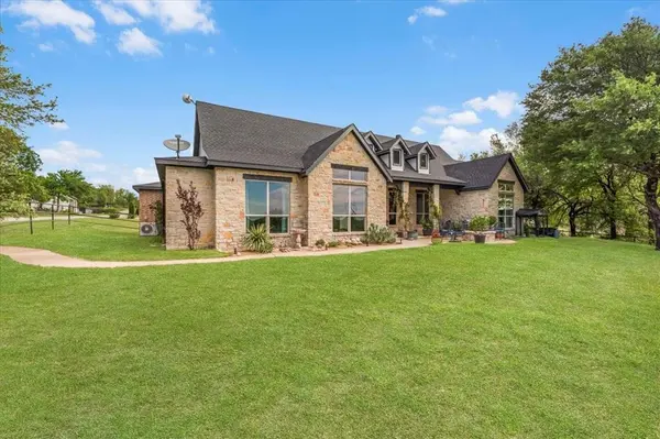 1145 Veal Station Road #A, Weatherford, TX 76085