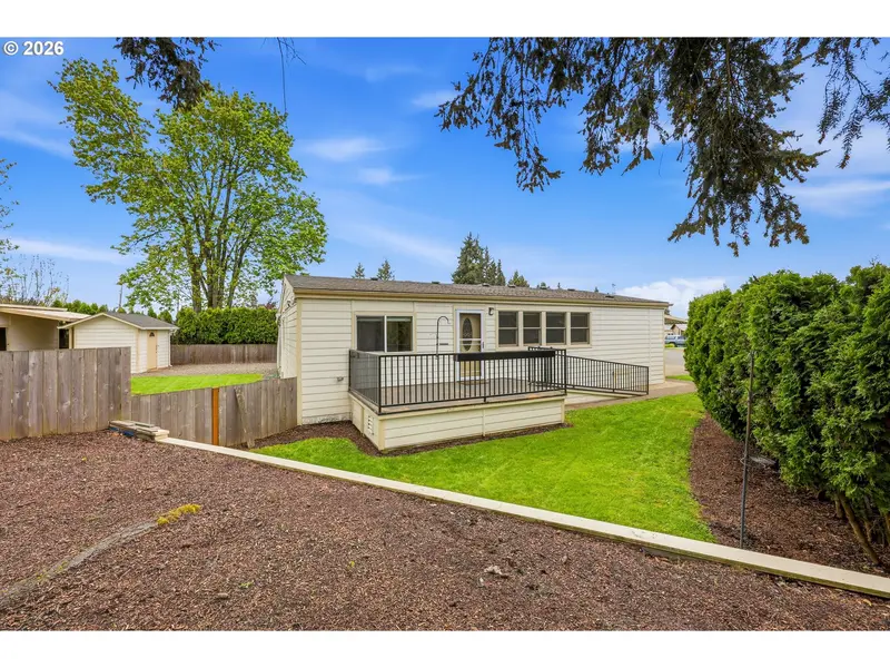 14751 QUAIL GROVE CIR, Oregon City, OR 97045