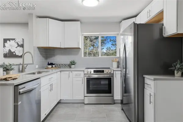 307 Evergreen ST, Woodland Park, CO 80863