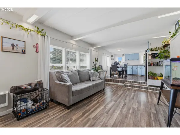 1901 SE MINTER BRIDGE RD #75, Hillsboro, OR 97123