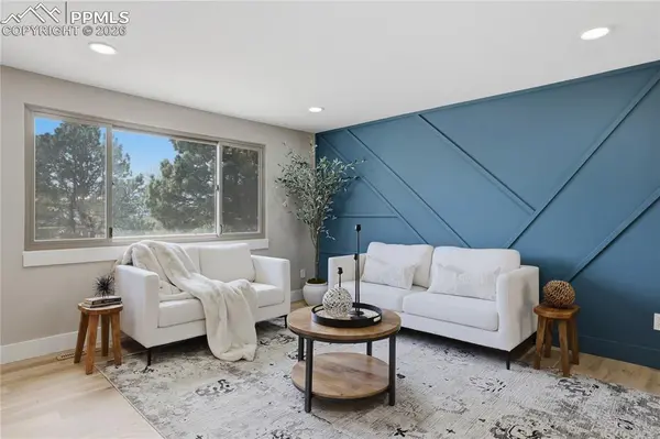 3262 Toro CIR, Colorado Springs, CO 80918