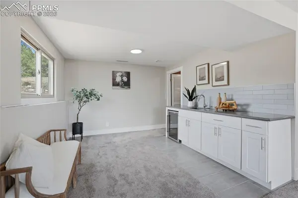 3262 Toro CIR, Colorado Springs, CO 80918