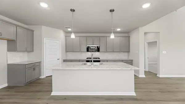 493 Silent Pond Park, Lavon, TX 75166