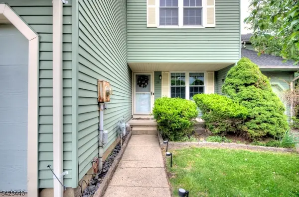 23 Partridge Ct, Evesham Twp., NJ 08053