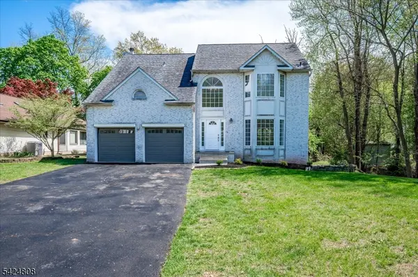 15 Barbour Pl, Piscataway Twp., NJ 08854