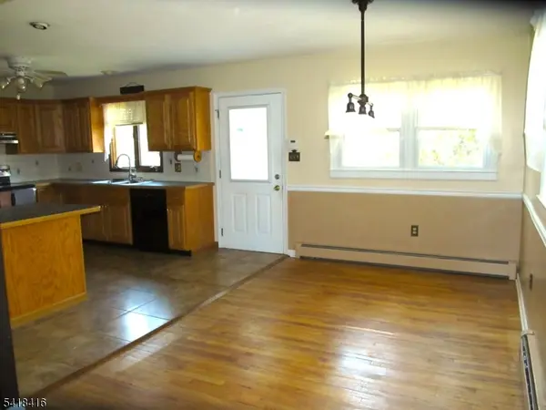 10 Hendrickson Dr, Plumsted Twp., NJ 08514