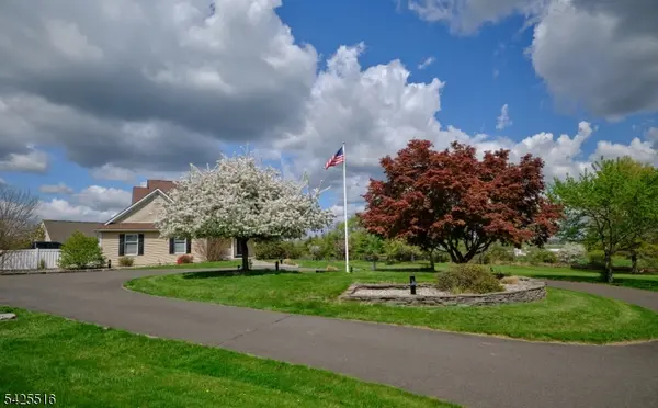 18 Linvale Rd, East Amwell Twp., NJ 08551