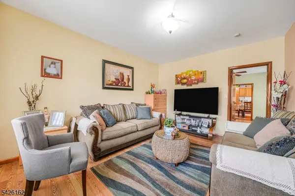 172 Chestnut St, Newark City, NJ 07105