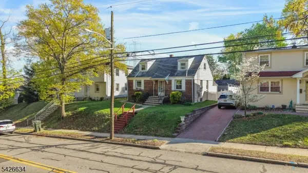 701 Centre St, Nutley Twp., NJ 07110