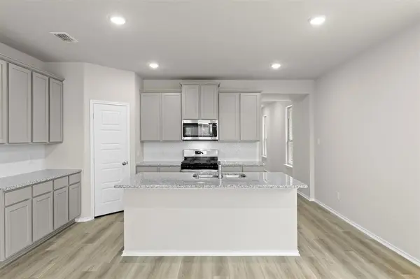 1021 Handel Road, Forney, TX 75126