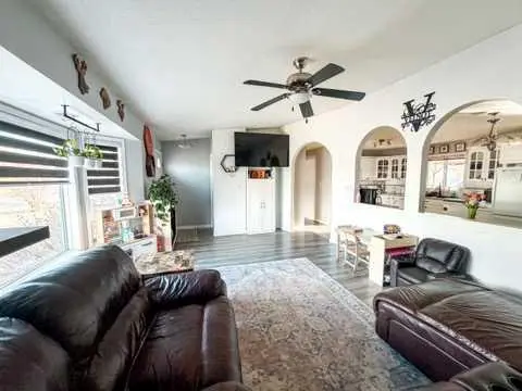 8218 Mission Heights DR, Grande Prairie, AB T8W 2A5