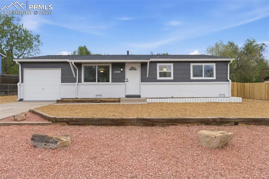 1060 Western DR, Colorado Springs, CO 80915