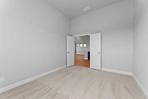 4509 Brentfield Drive, Fort Worth, TX 76036